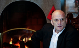 Geci kërkon nga elektorati t’i qëndrojnë besnik LDK-së