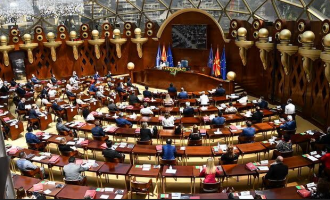 Vazhdojnë përplasjet për regjistrimin në Maqedoninë e Veriut