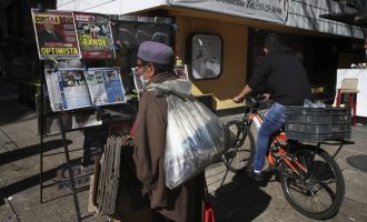 Tre burrat më të fuqishëm në Meksikë janë të sëmurë me COVID-19