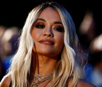 Rita Ora vazhdon ta paguajë rëndë shkeljen e rregullave anti-COVID