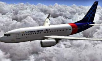 Indonezi: Avioni humb kontaktet, mendohet se është rrëzuar ne det