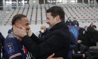 Pas vetëm 11 ditë në krye të PSG-së, Pochettino fiton një trofe