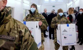 Coronavirus: Hungaria e para në BE që miraton vaksinën ruse