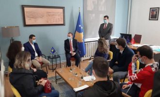 Zemaj: Do të hapim konkurs për specializantë nga Shqipëria, Mali i Zi dhe Maqedonia