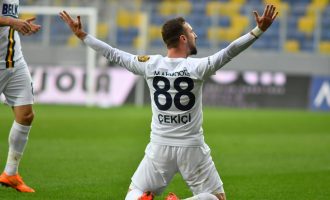 Endri Çekiçi shënon supergol nga gjuajtja e lirë për Ankaragucu