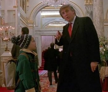 Vogëlushi i “Home Alone” është rritur dhe tani kërkon largimin e Donald Trump-it nga filmi