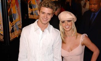 Britney Spears shqetëson fansat – publikon video duke vallëzuar me këngët e ish-të dashurit