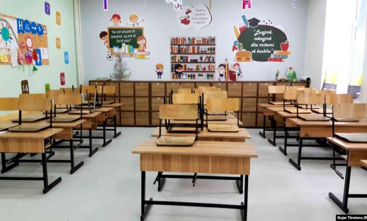 Dy shkolla në Prishtinë kalojnë në mësim online, shkak rastet e shumta me COVID-19