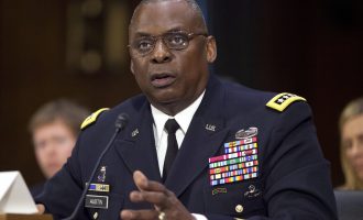Lloyd Austin vihet në krye të Pentagonit