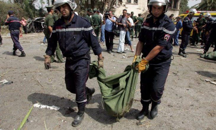 Pesë civilë të vrarë nga shpërthimi i bombës në Algjeri