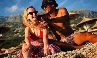 Adriana Matoshi zbulon komentin që i kishte bërë ish-bashkëshorti për lidhjen me Keith Groeneveld