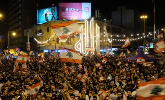 Dhjetëra të plagosur në protestat kundër masave anti-COVID në Tripoli të Libanit