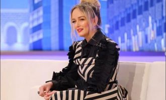 Aktorja Adriana Matoshi kandidate e VV-së për deputete