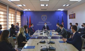 Osmani dekreton 23 gjyqtarë të rinj