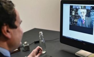 Kurti prezanton qeverisjen e ardhshme para studentëve të “John Hopkins”