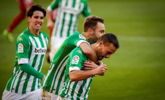 La Liga: Villarreal mposht Levanten, Sevilla barazon me Betis