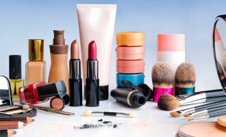 Substancat e dëmshme që gjenden në produktet e bukurisë dhe higjienës