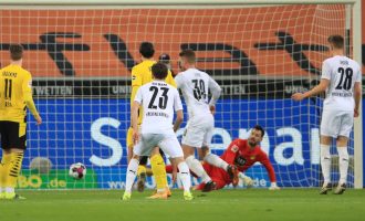 Derbi i Borussia-ve i takon Gladbach-ut, mposhtet Dortmund