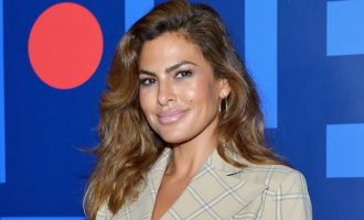 Eva Mendes po merr pushim nga rrjetet sociale për hir të vajzës