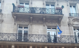 Ambasada e Kosovës në Paris del me një njoftim të rëndësishëm