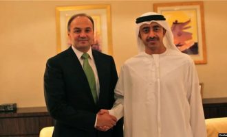 Hoxhaj bisedon me kryediplomatin e Emirateve, flasin për ekonomi e investime