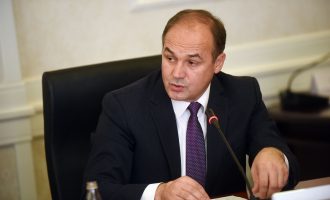 Enver Hoxhaj premton zhvillim të turizmit malor