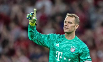 Neuer thyen një rekord