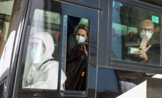 Arrijnë në Kinë ekspertët e OBSH-së që do ta hetojë origjinën e Coronavirusit