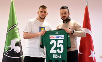 Veton Tusha kalon te Denizlispor në Superligën turke
