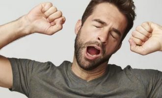 Çfarë të hani për një gjumë sa më të rehatshëm dhe të këndshëm?