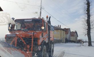 Jashari: Pastrimi dhe zhbllokimi i rrugëve në Skenderaj po vazhdon