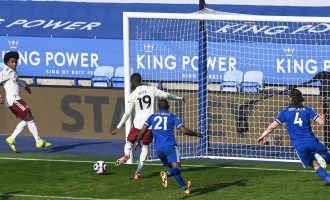 Arsenal mposht Leicester-in si mysafir