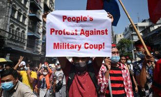 Vazhdon protesta ndaj anti-juntës në Mianmar