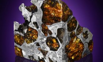 Një dhuratë për Shën Valentin? Tani mund të blini copëza të gjithësisë