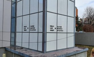 PSD me aksion te objekti i Qeverisë: Krejt dhe drejtë = i gjithë pushteti i sovjetëve