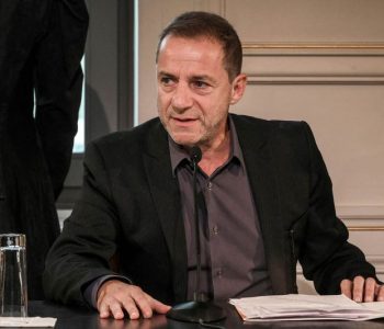 Aktori dhe regjisori i shquar grek arrestohet për akuza të përdhunimit