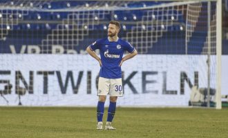 Në verë Mustafit i skadon kontrata me Schalken, do të largohet si lojtar i lirë