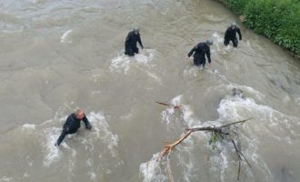 Ndërpriten kërkimet për 47 vjeçarin që u hodh nga “Ura e Fshajt”