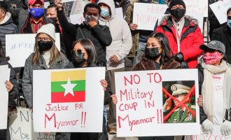 Tubime të mëdha në Mianmar në ditën e nëntë të protestave ndërsa ushtria rrit arrestimet