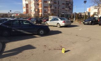 Një 19 vjeçar theret me thikë në Drenas, dërgohet në QKUK