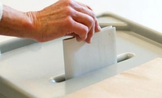 Mbyllen vend-votimet