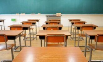 Që nga fillimi i semestrit të dytë, 19 mësimdhënës dhe 50 nxënës me COVID-19 në Prishtinë