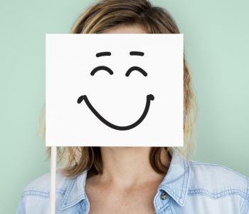 Universiteti Yale po ofron një “kurs lumturie” falas