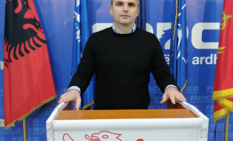 Kryetari i Kuvendit të Ulqinit jep dorëheqje, del nga koalicioni lokal