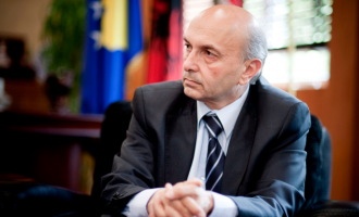 Mustafa i përgjet akuzës për “kryetar klanesh” në LDK: Jepni argumente e dëshmi