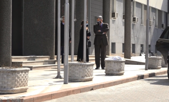 Pas takimit me Kurtin, Kosnett i shkon në zyrë edhe Osmanit