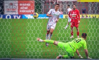 Mesfushori shqiptar Kristi Qose shënon gol për Karvinën në kampionatin çek