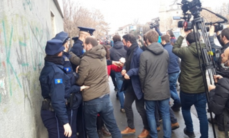 Two police injured while intervening in the SDP’s action