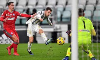 Dy ekipe nga Premier League shprehin interesim për mesfushorin Ramsey