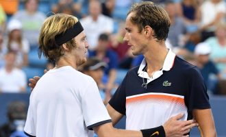 Australian Open: Medvedev mposht Rublev, kalon në gjysmëfinale ku e pret çiftin Tsitsipas – Nadal